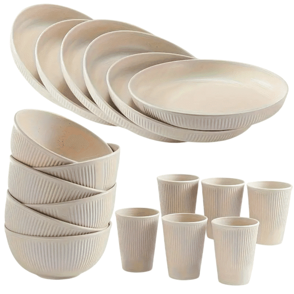 Beige 18‑dels Uknuseligt Service‑Sæt | Slagfast PP